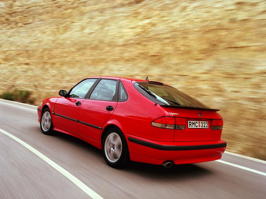  Saab 9-3 Aero 1999 года  (фото 8 из 43)